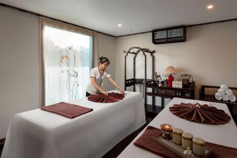 Indochine Cruise Lanha Bay